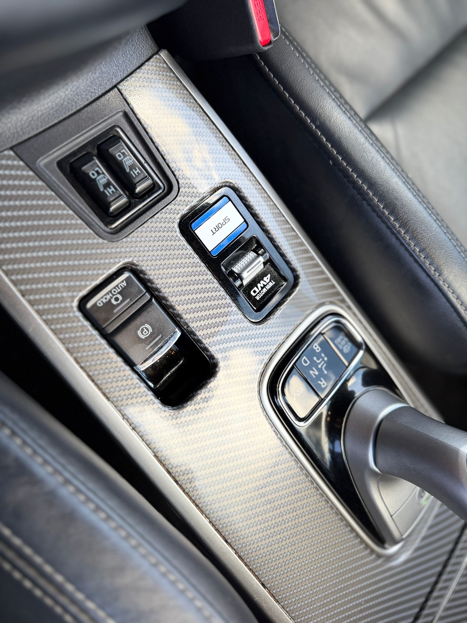 MITSUBISHI OUTLANDER PHEV 4h (4WD) 2019