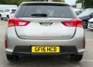 TOYOTA AURIS 1.6 V-MATIC ICON PLUS 2015