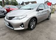 TOYOTA AURIS 1.6 V-MATIC ICON PLUS 2015