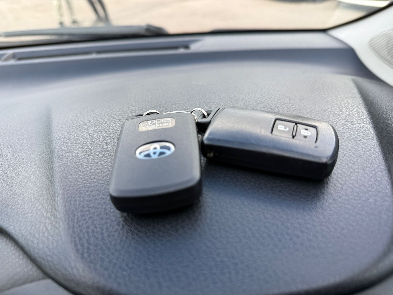 Toyota Yaris 1.5 VVT-h Icon 2015