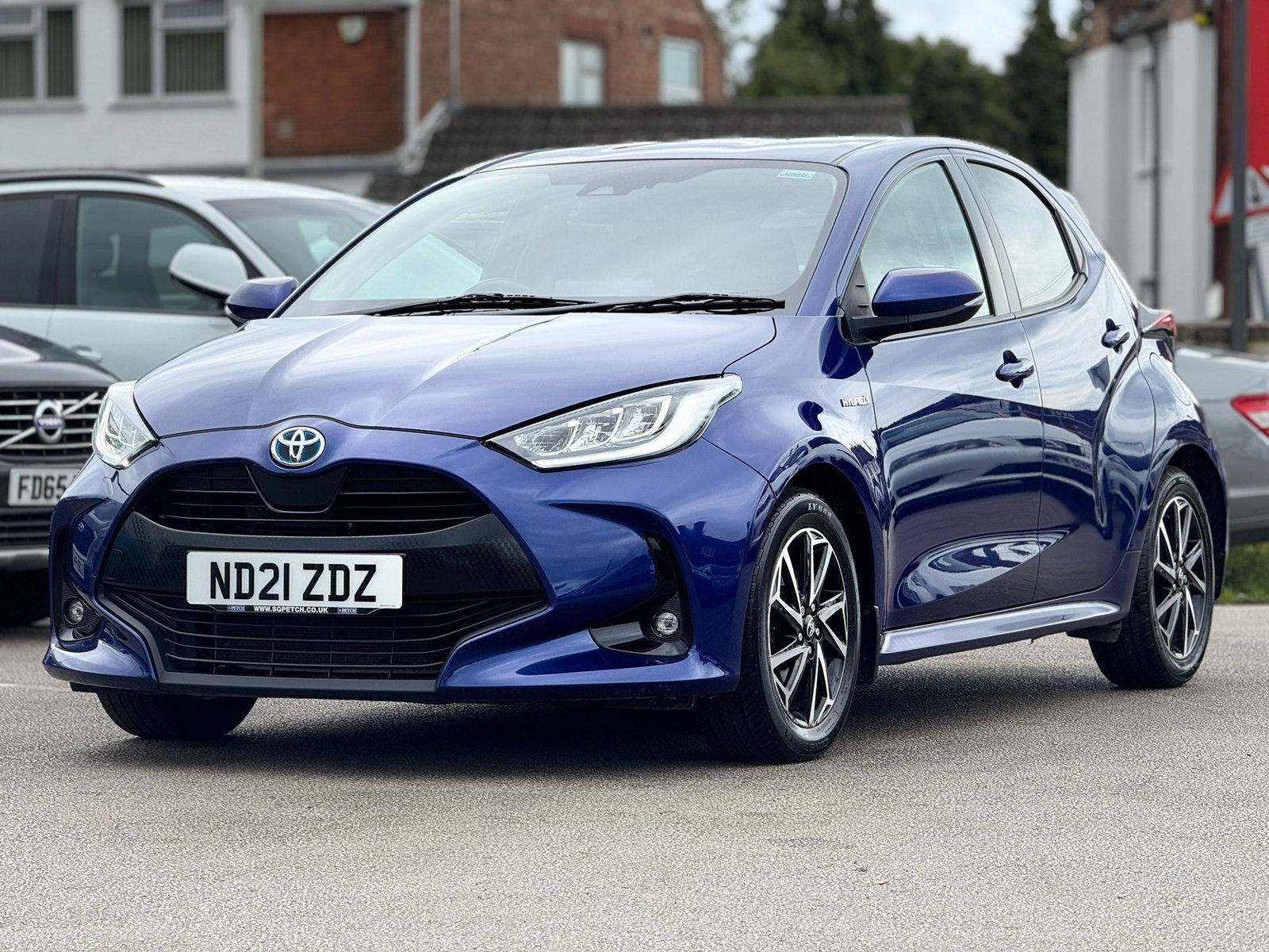 Toyota Yaris 1.5 VVT-h Design 2021