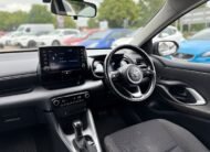 Toyota Yaris 1.5 VVT-h Design 2021
