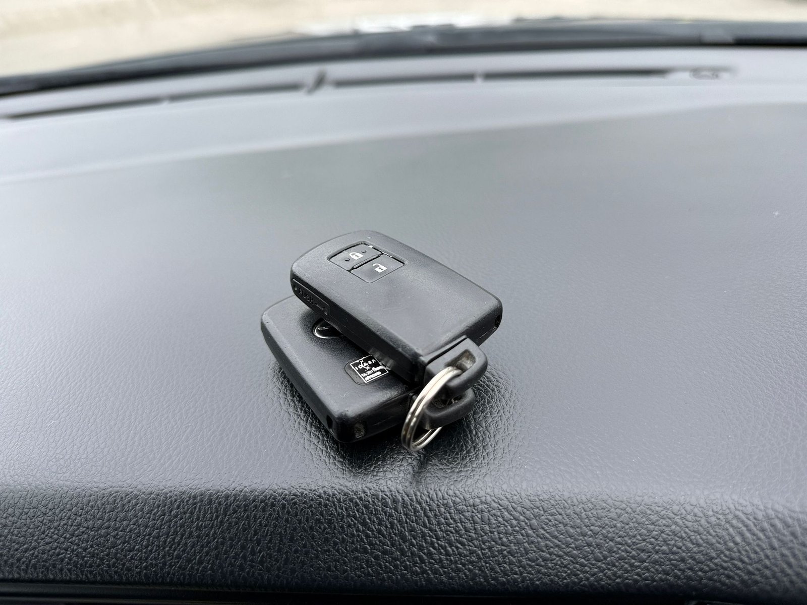 Toyota Auris 1.8 VVT-h Design 2018