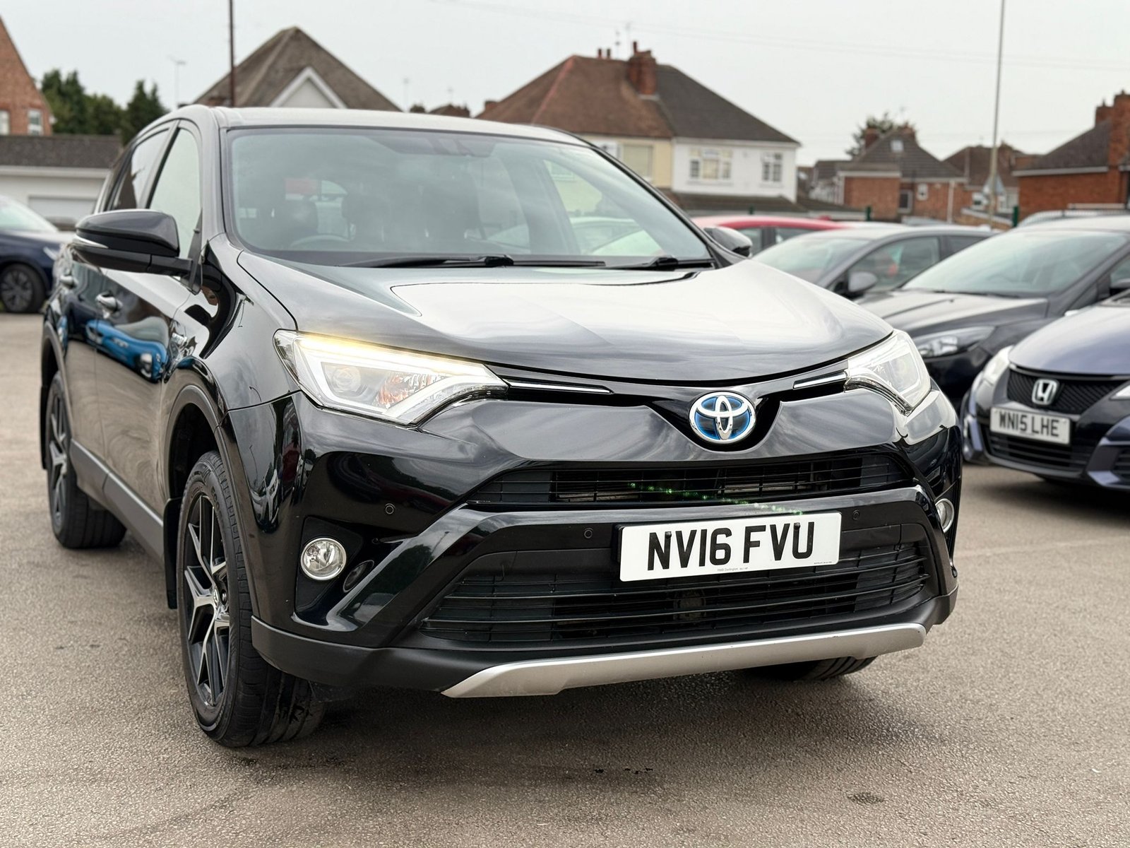 Toyota RAV4 2.5 VVT-h Icon 2016