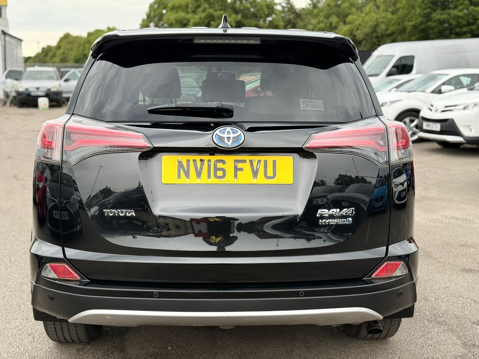 Toyota RAV4 2.5 VVT-h Icon 2016