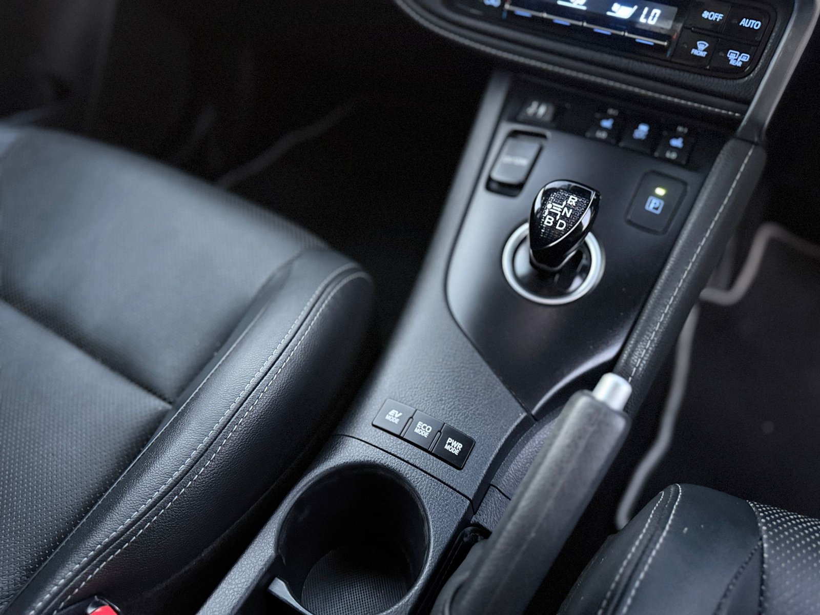 Toyota Auris 1.8 VVT-h Excel 2018