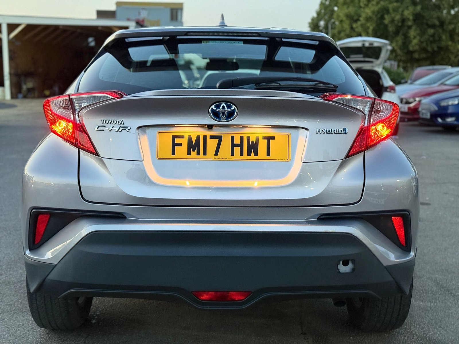 Toyota C-HR 1.8 VVT-h Icon 2017