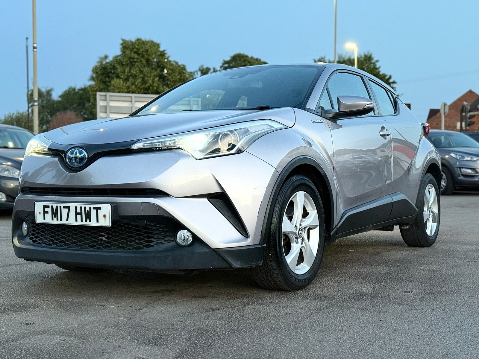 Toyota C-HR 1.8 VVT-h Icon 2017
