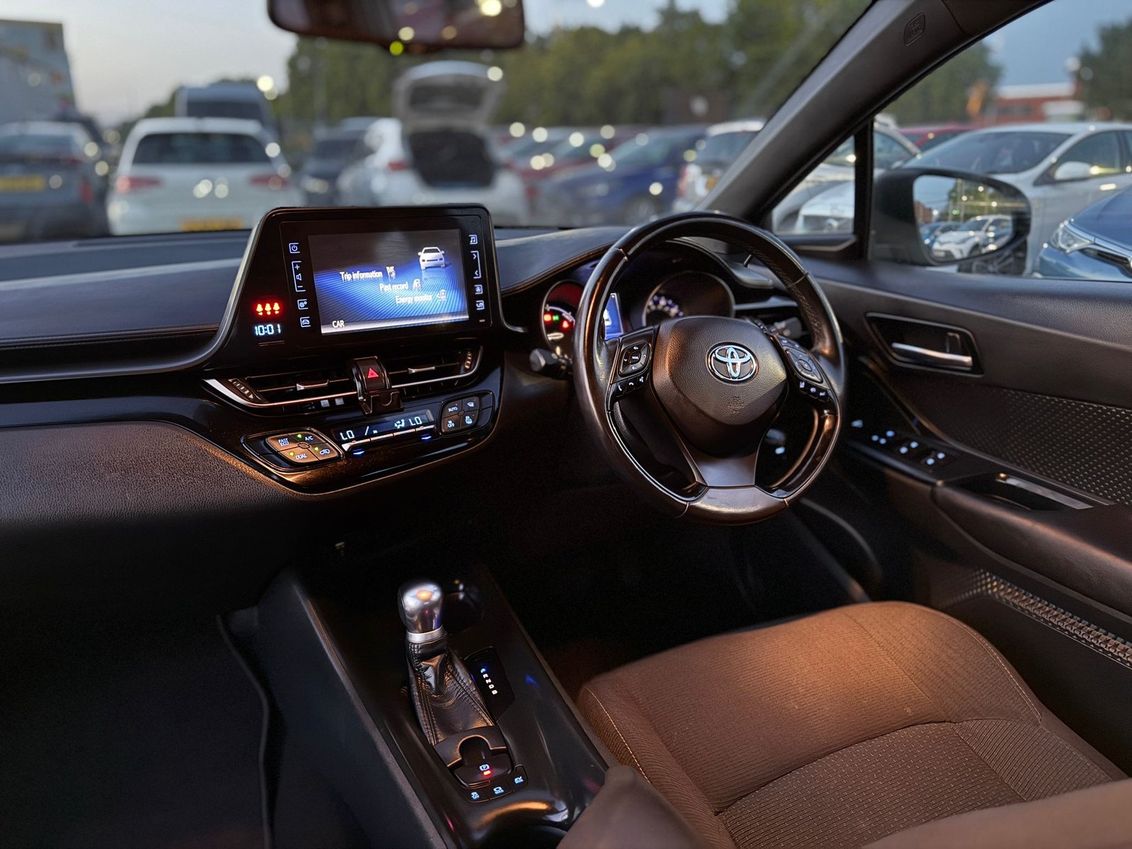 Toyota C-HR 1.8 VVT-h Icon 2017