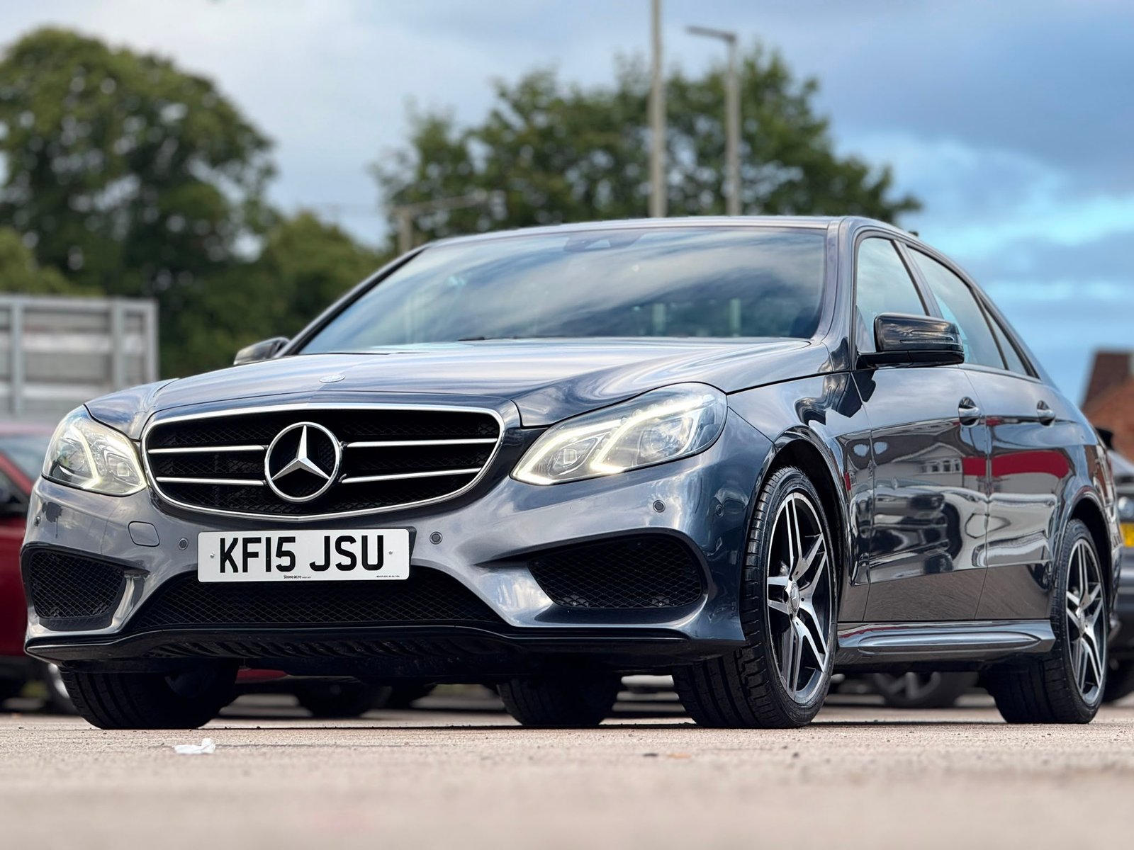 Mercedes-Benz E250 2.1 CDI AMG Night Edition 2015