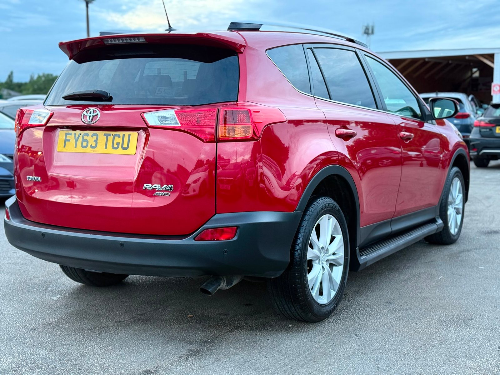 Toyota RAV4 Invincible 2013