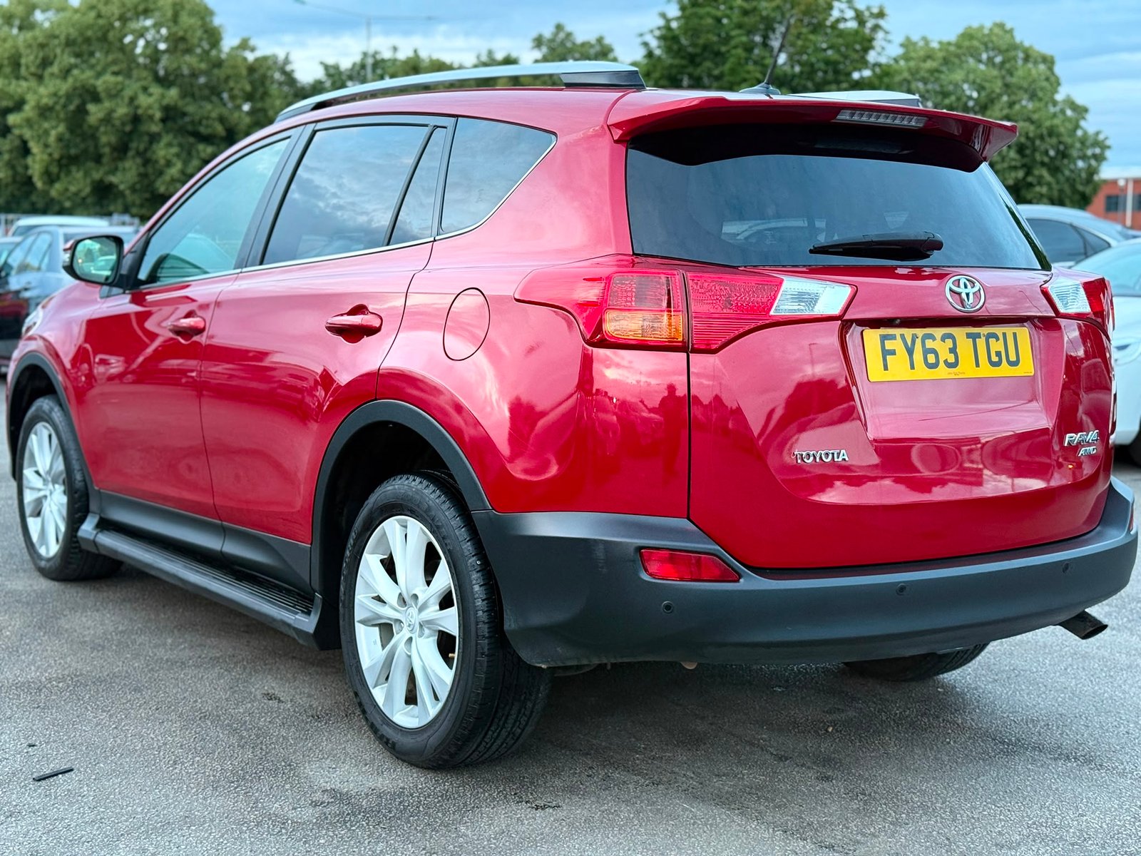 Toyota RAV4 Invincible 2013