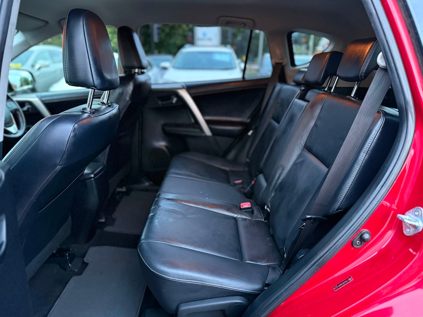 Toyota RAV4 Invincible 2013