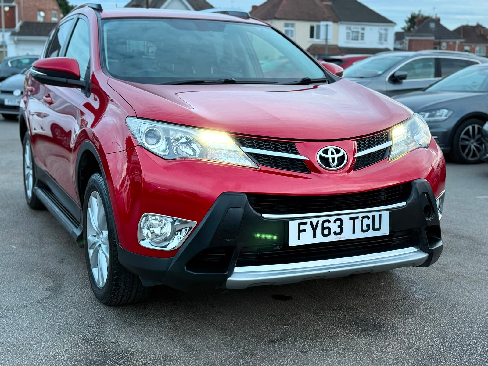 Toyota RAV4 Invincible 2013