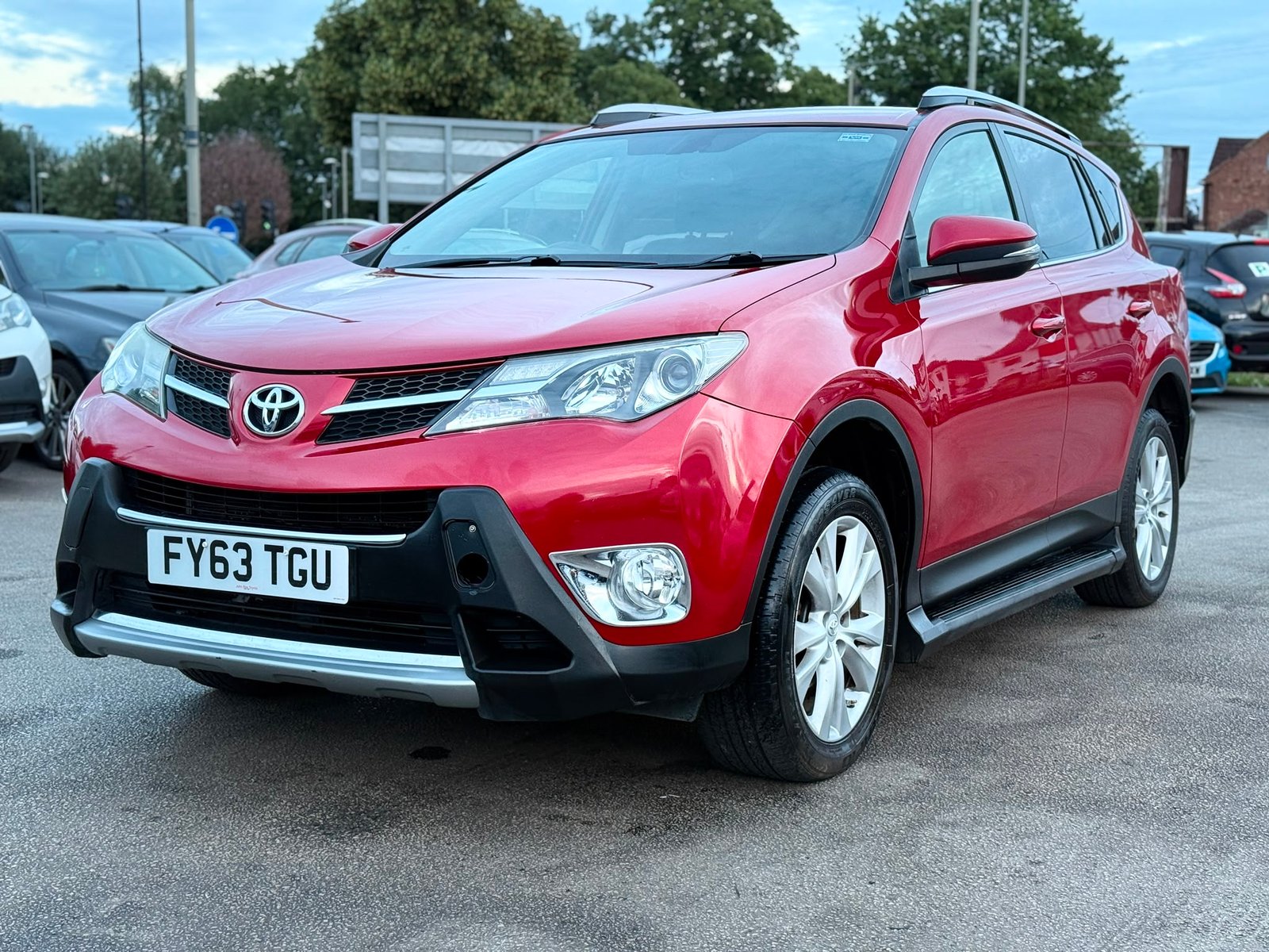 Toyota RAV4 Invincible 2013