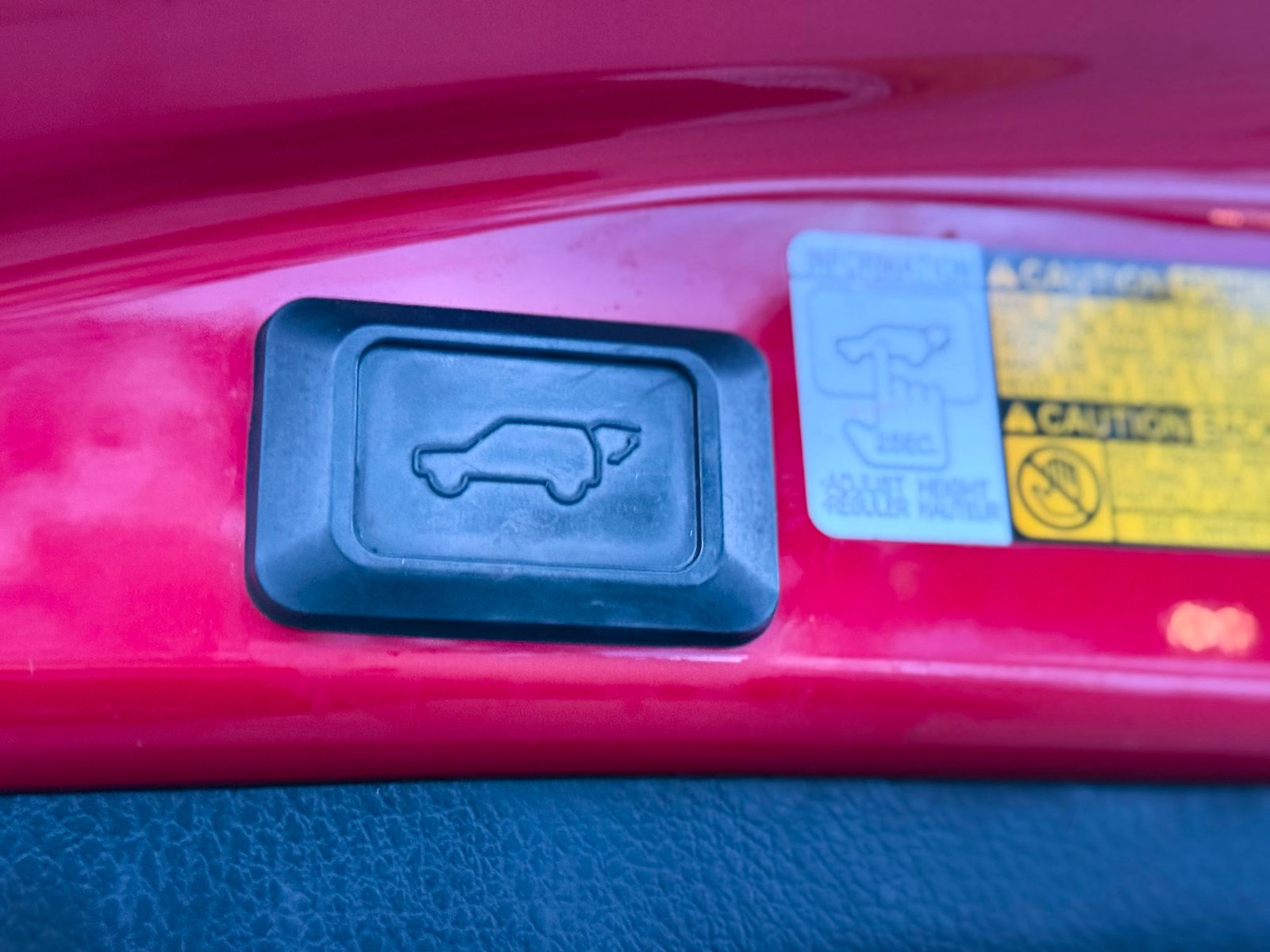 Toyota RAV4 Invincible 2013