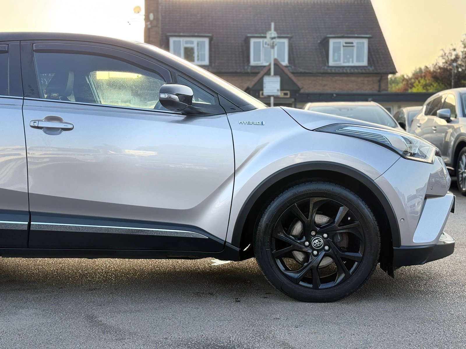 Toyota C-HR Dynamic