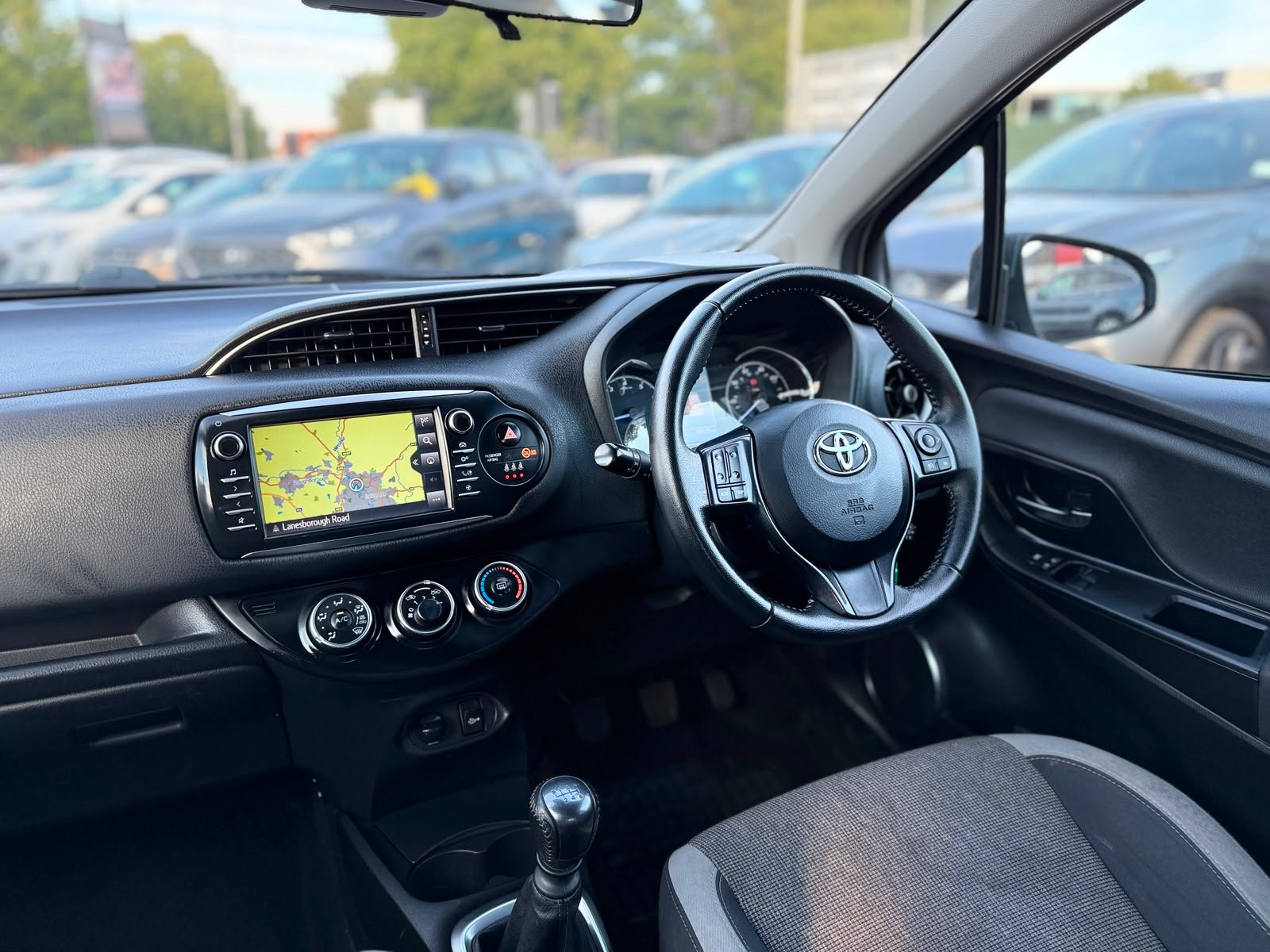 Toyota Yaris Y20 2019