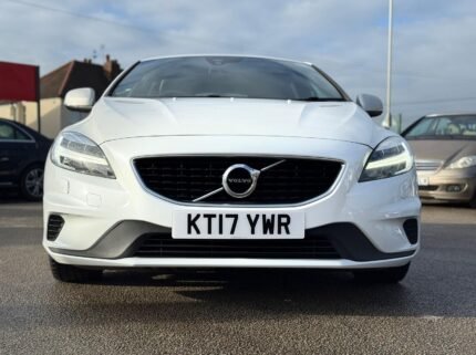 Volvo V40 Momentum Nav Plus