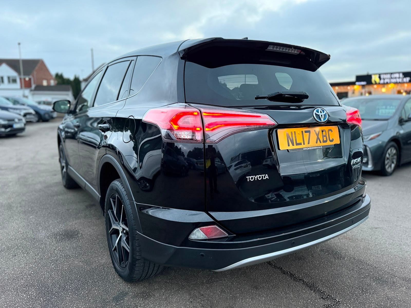 Toyota RAV4 Icon 2017