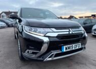 Mitsubishi Outlander 4h 2019