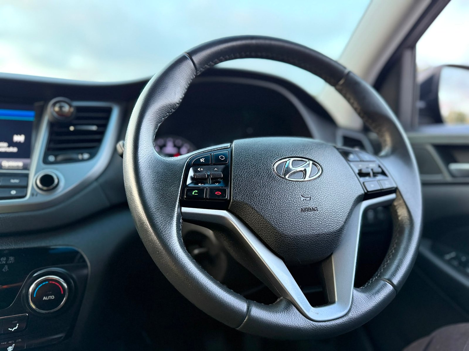 Hyundai TUCSON Sport Edition 2017.