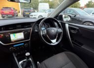 Toyota Auris Icon Plus-2015