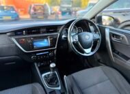 Toyota Auris Icon Plus-2014