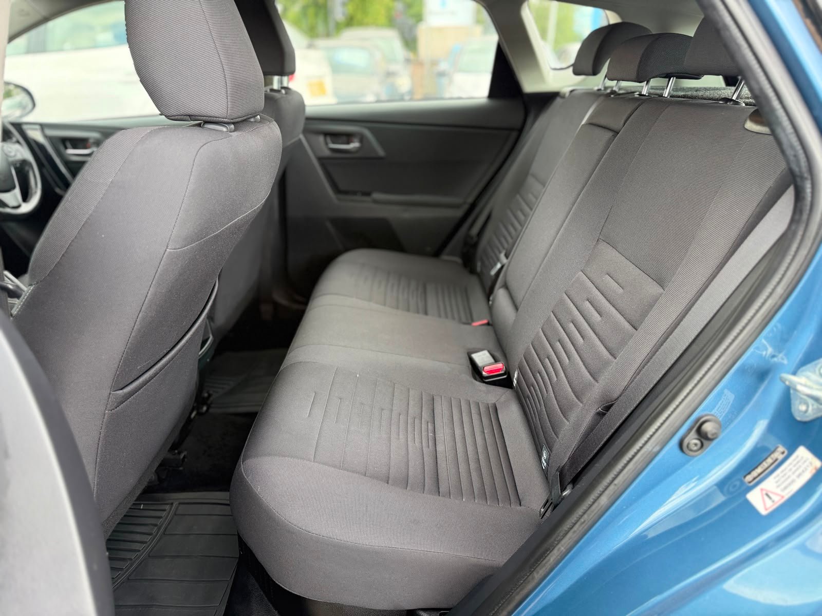 Toyota Auris Business Edition-2017