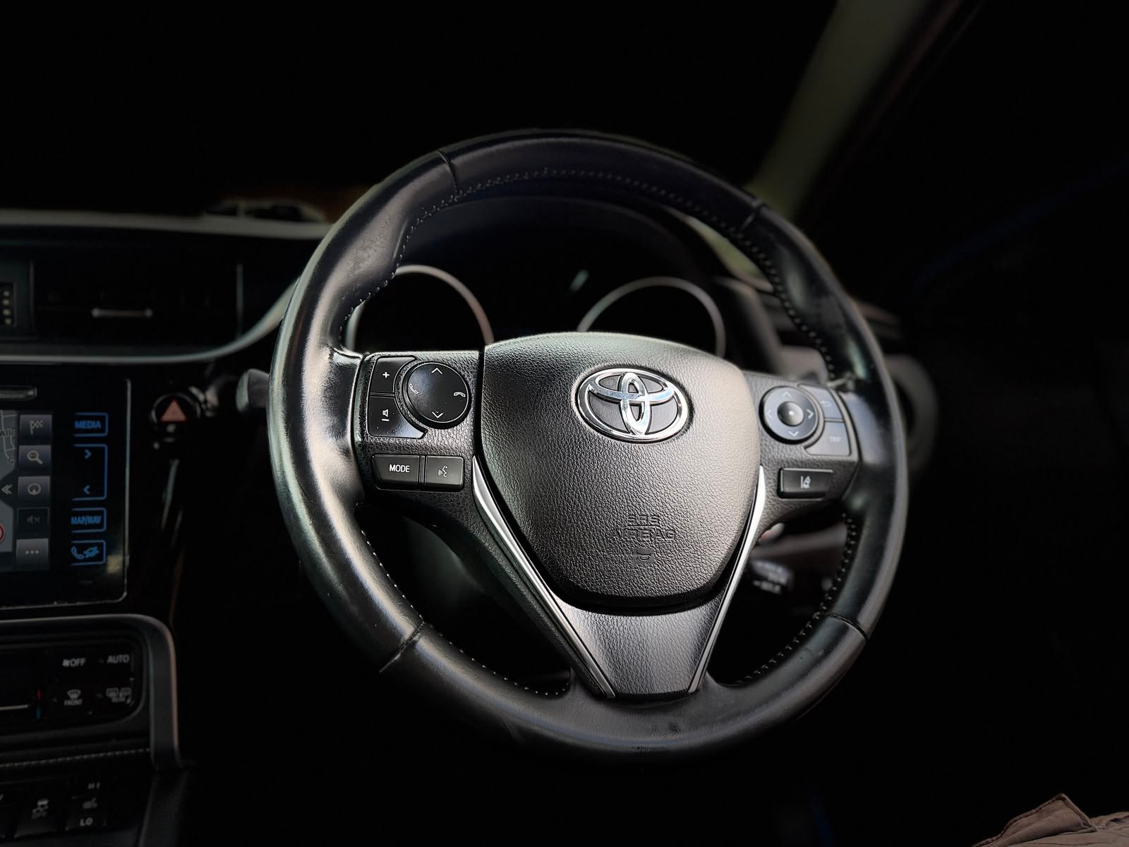 Toyota Auris Business Edition 2017