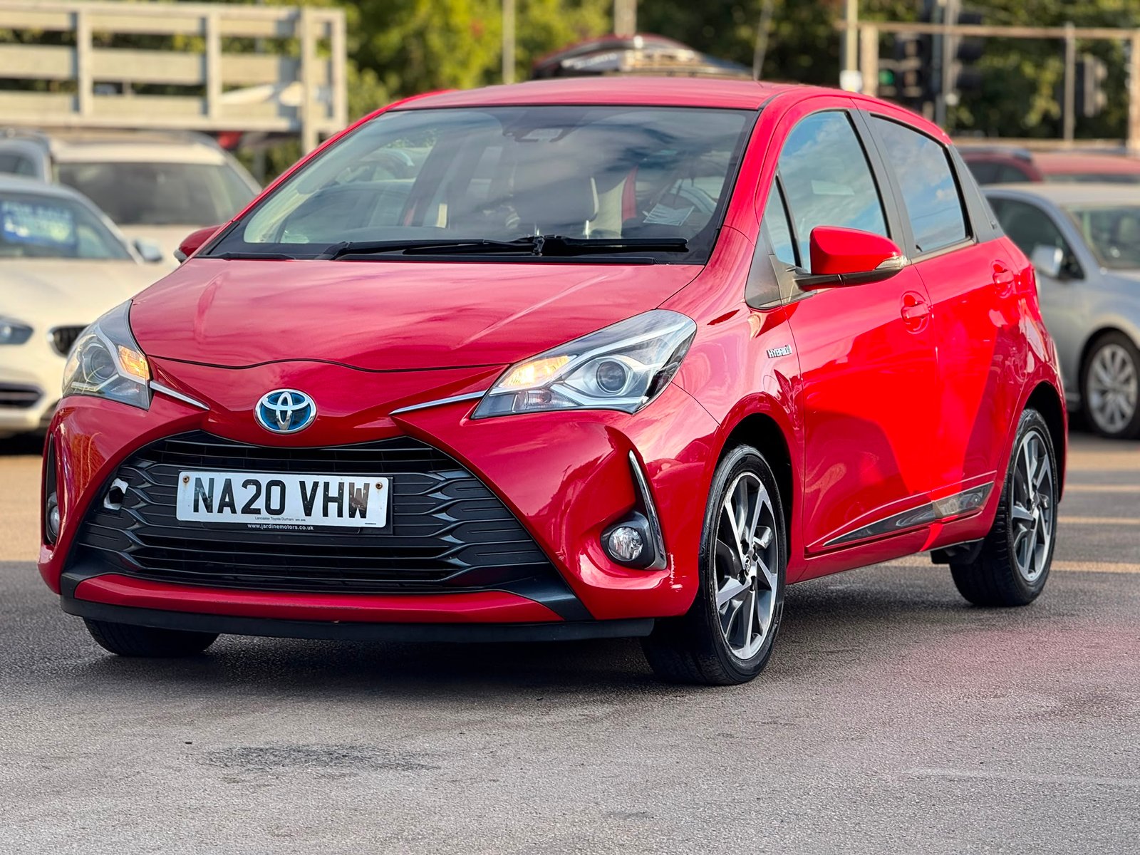 Toyota Yaris Y20 Bi-tone 2020