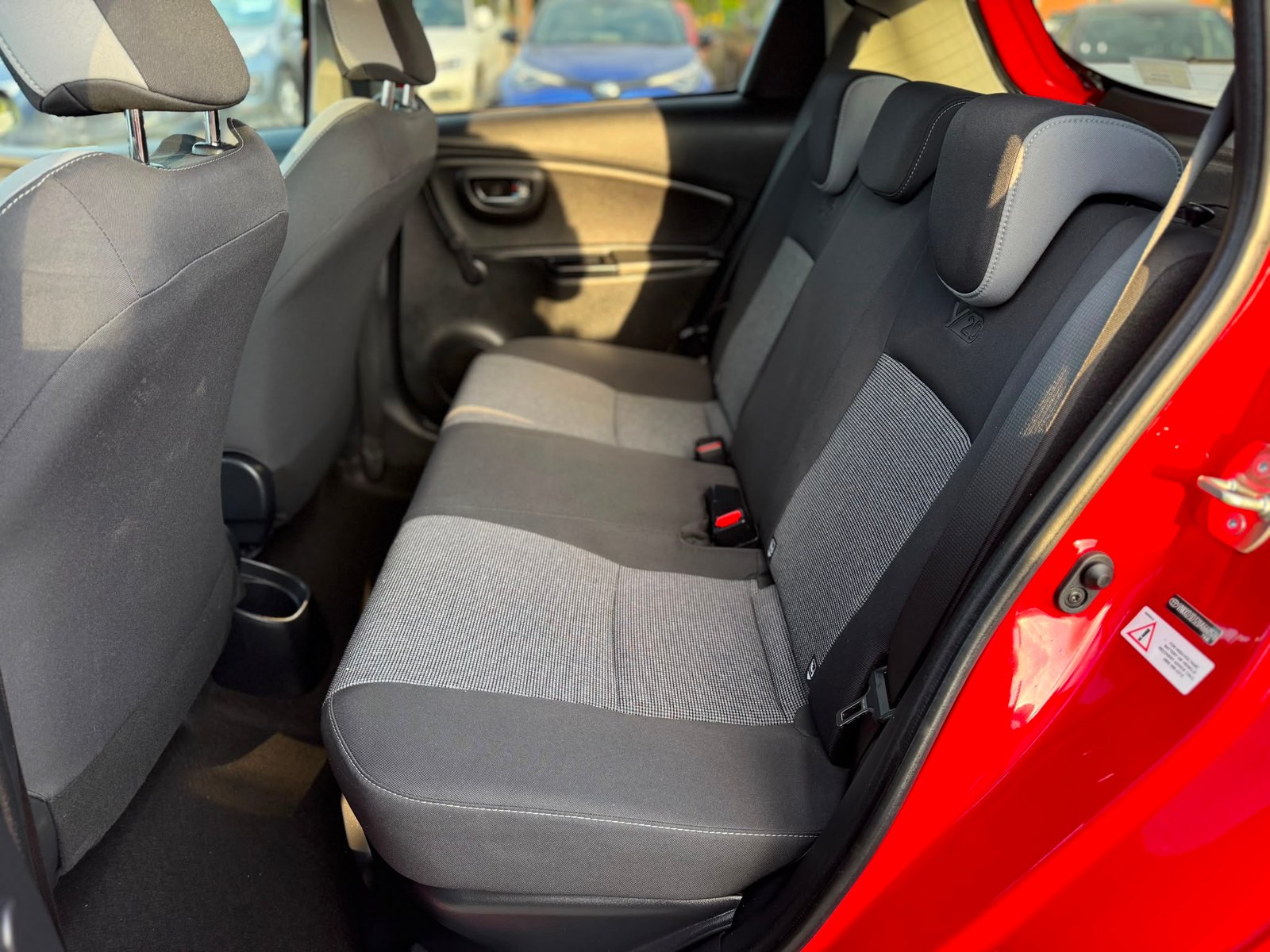 Toyota Yaris Y20 Bi-tone 2020