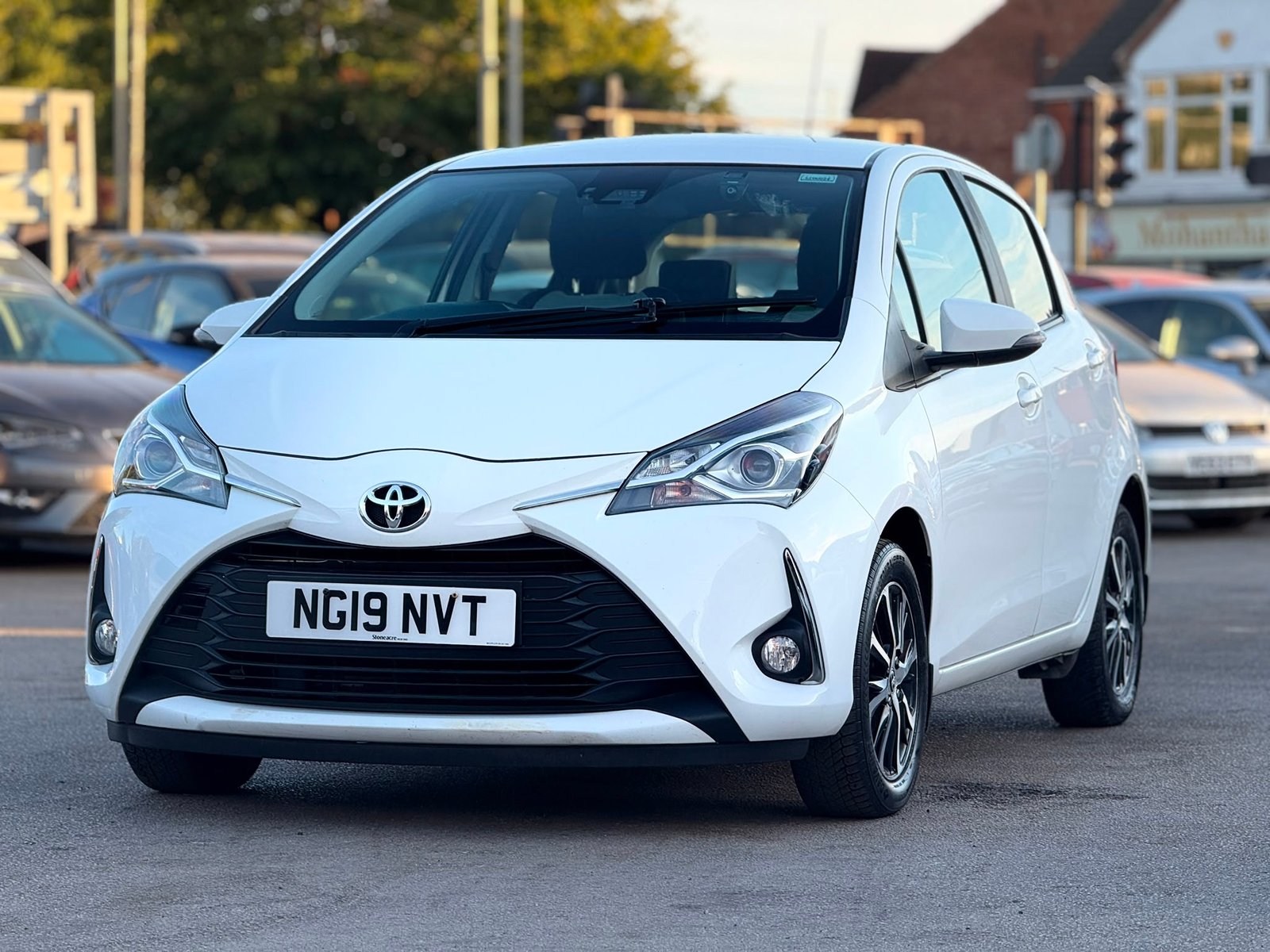 Toyota Yaris Icon Tech 2019