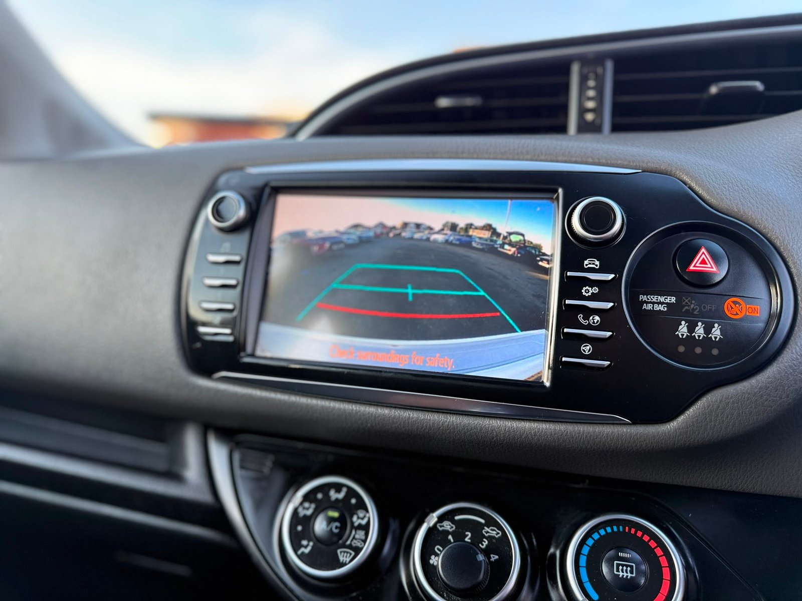 Toyota Yaris Icon Tech 2019