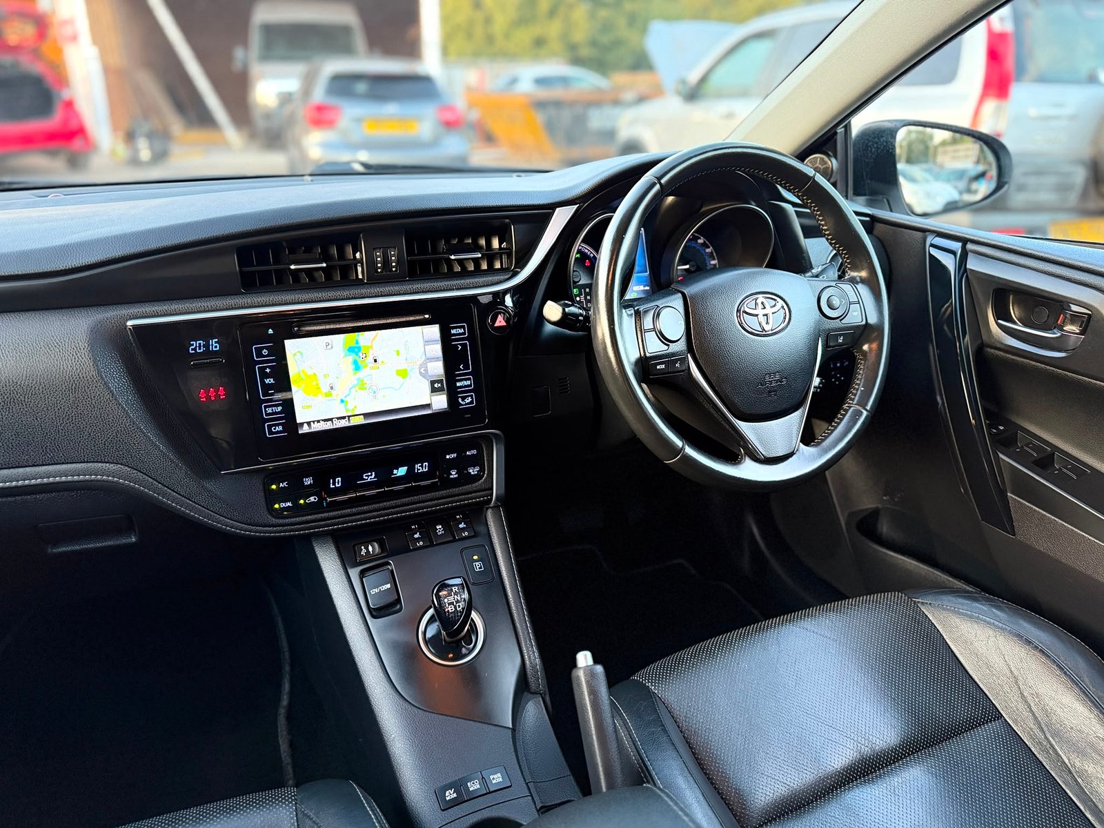 Toyota Auris Excel 2018