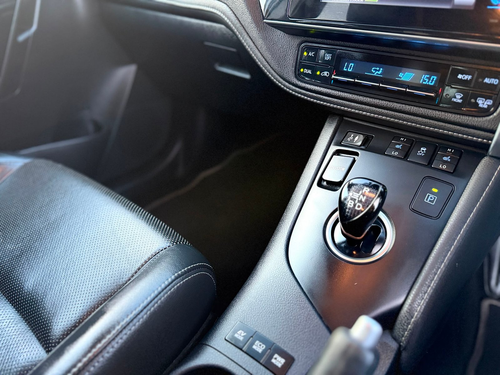 Toyota Auris Excel 2018