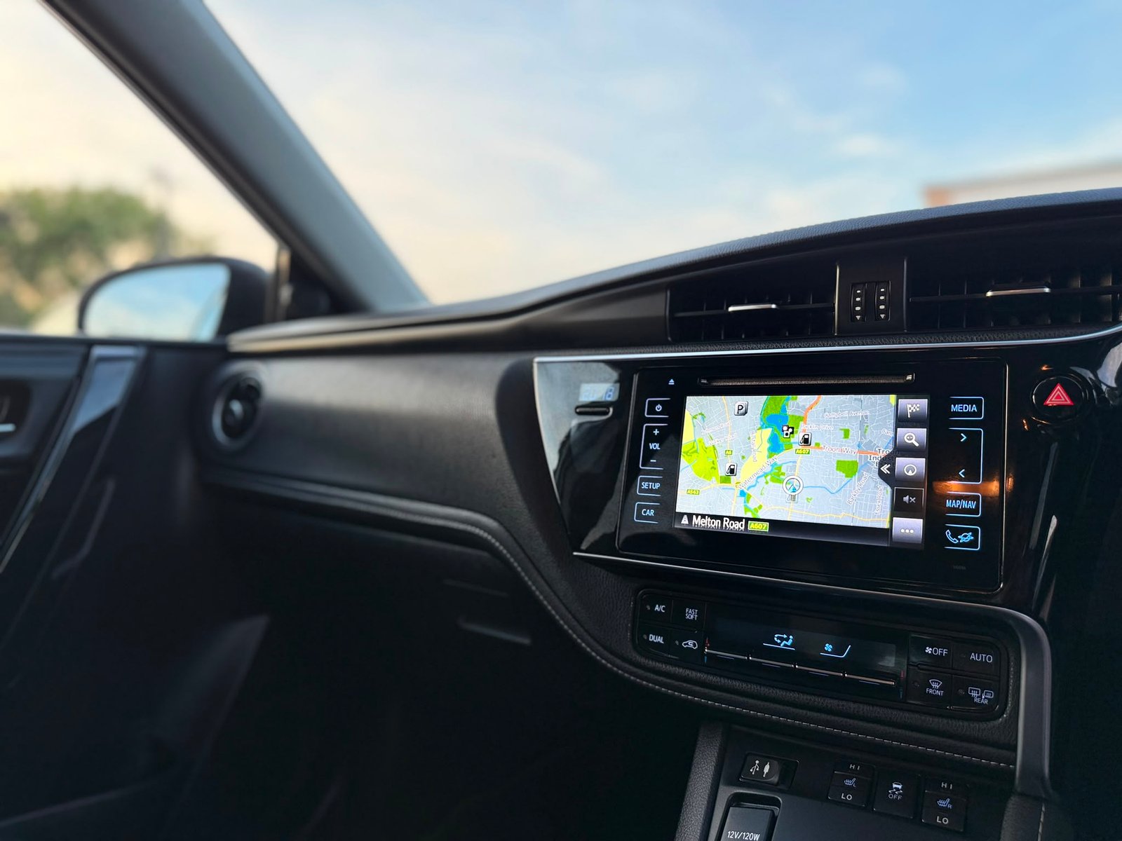 Toyota Auris Excel 2018