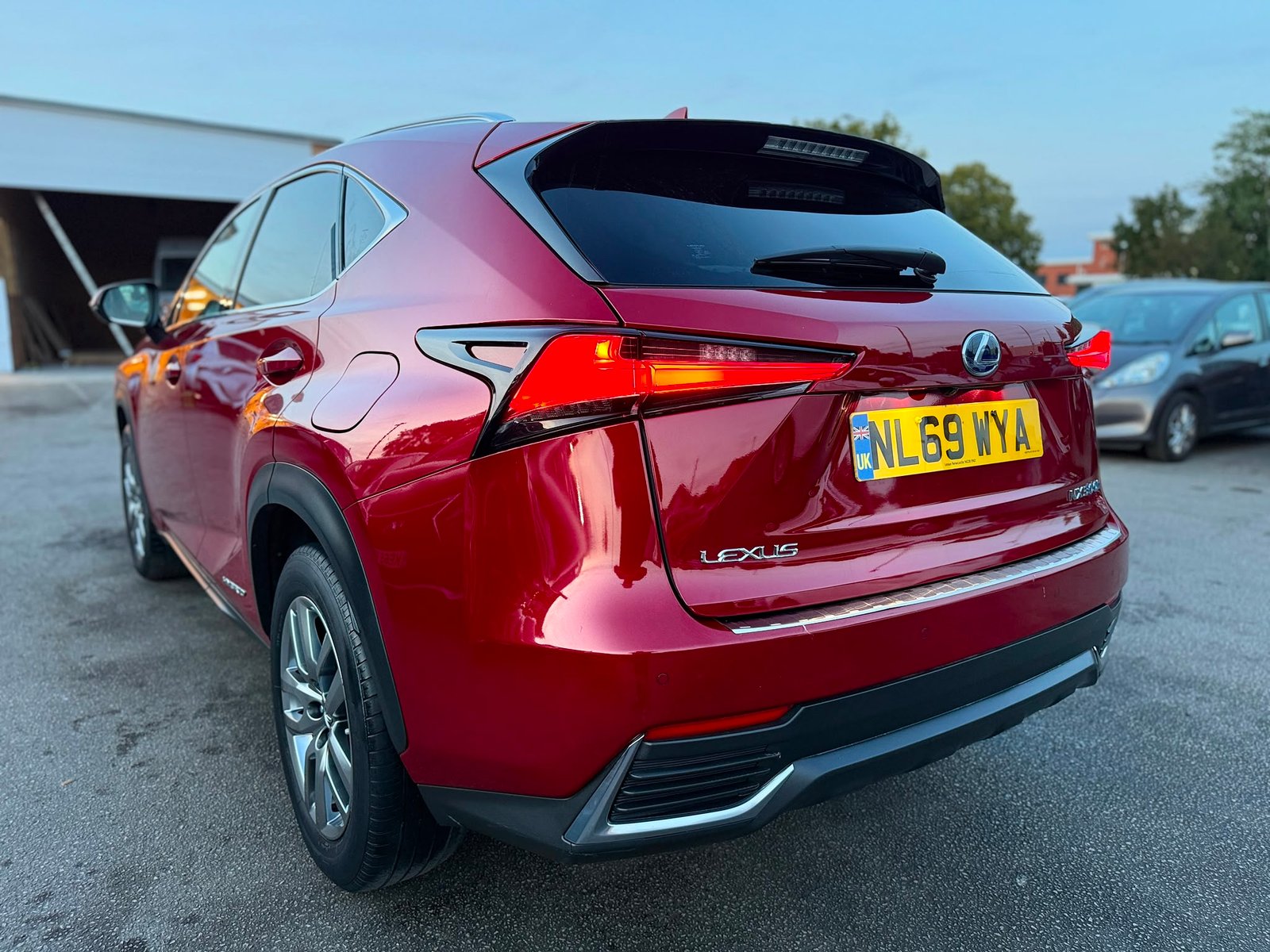 Lexus NX300H 2019