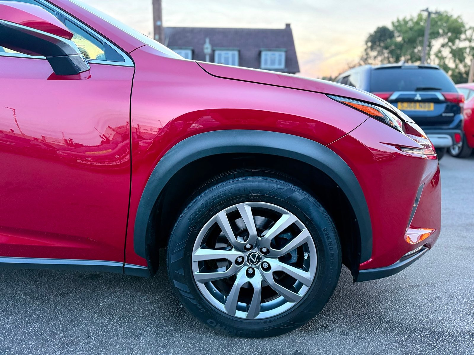 Lexus NX300H 2019