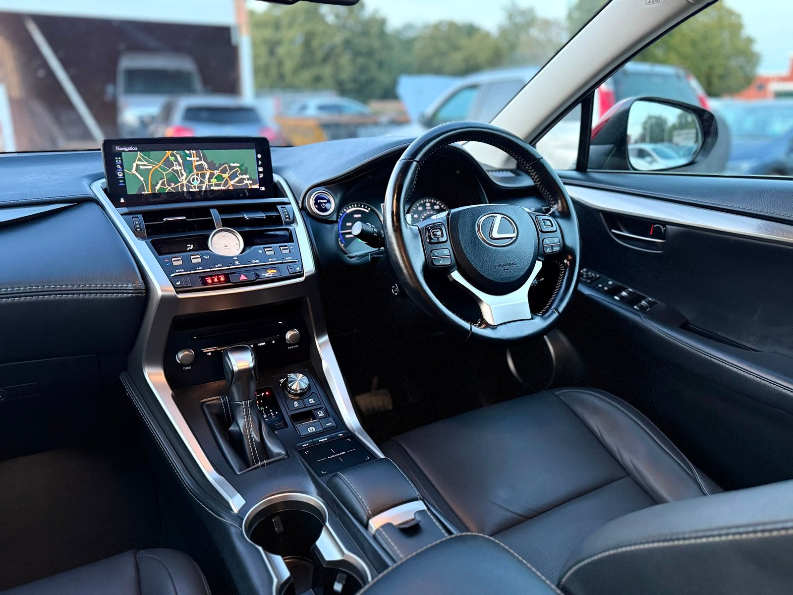 Lexus NX300H 2019