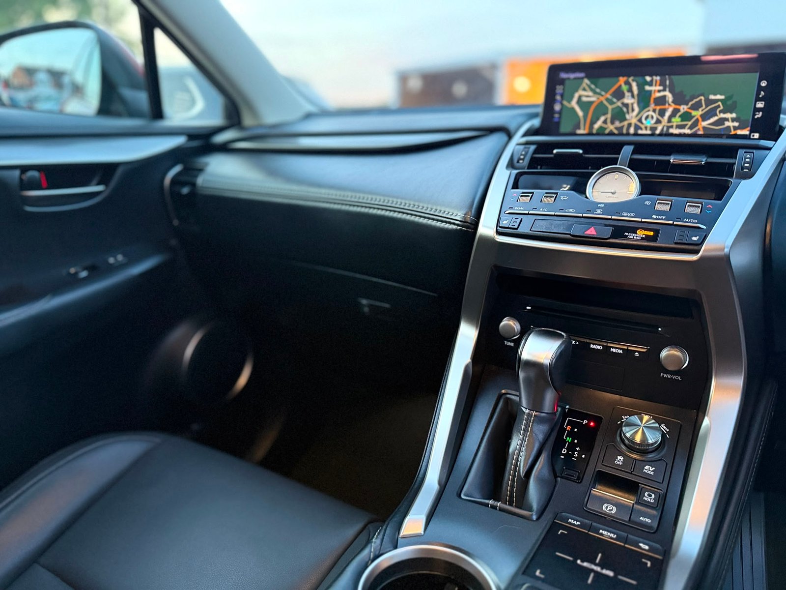 Lexus NX300H 2019