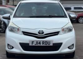 Toyota Yaris Trend 2014