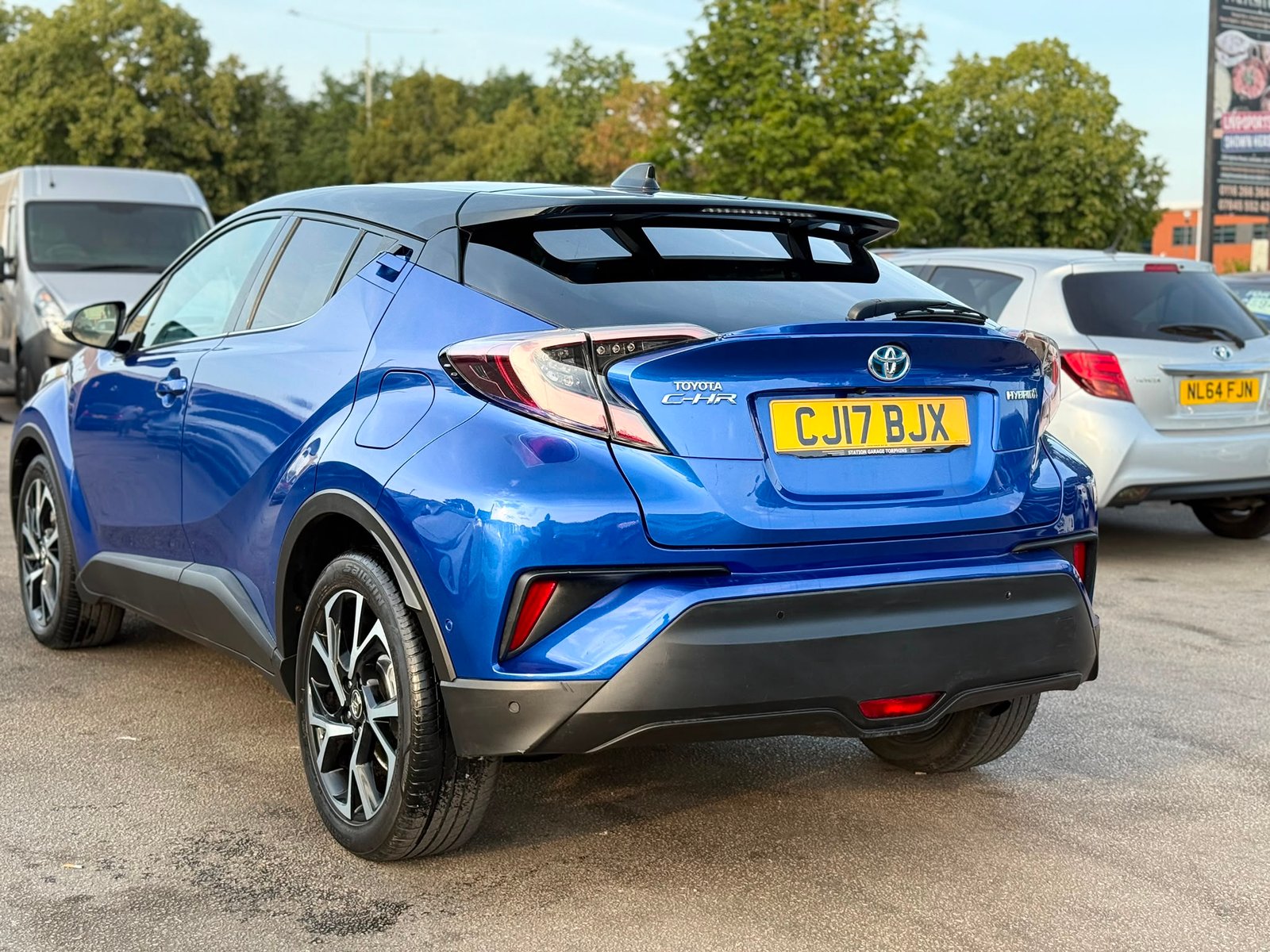 2017 Toyota C-HR Dynamic