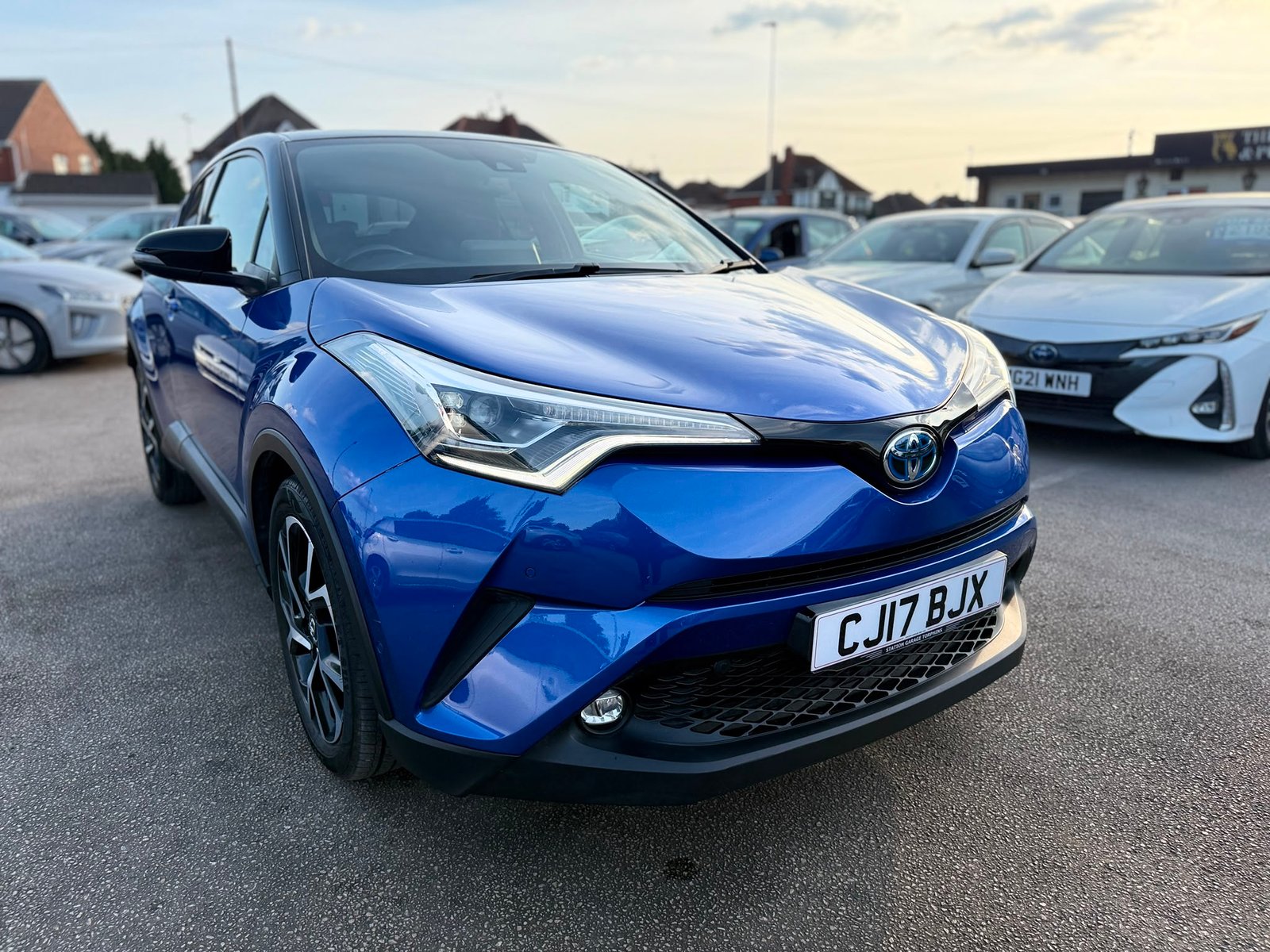 2017 Toyota C-HR Dynamic