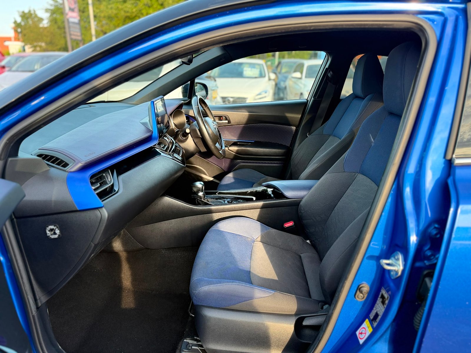 2017 Toyota C-HR Dynamic