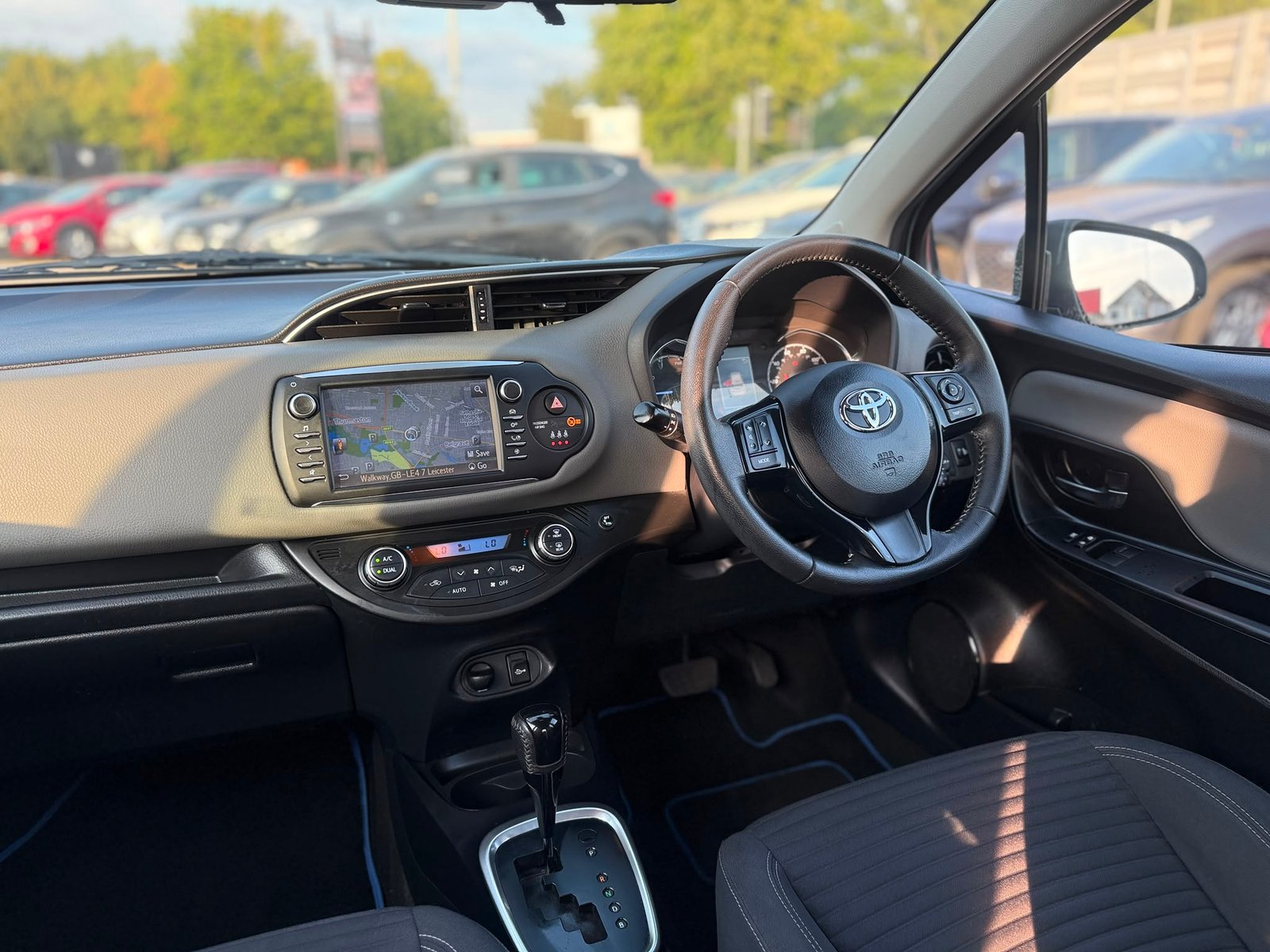 Toyota Yaris Icon Tech 2017