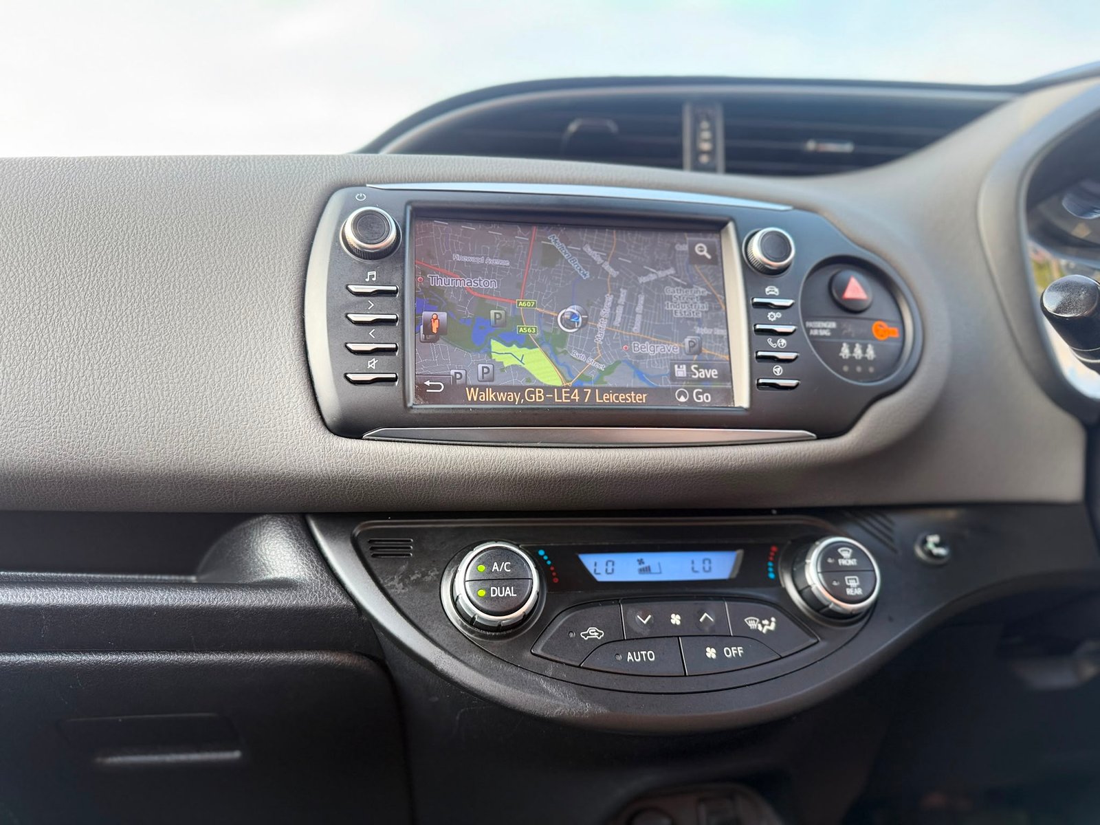 Toyota Yaris Icon Tech 2017