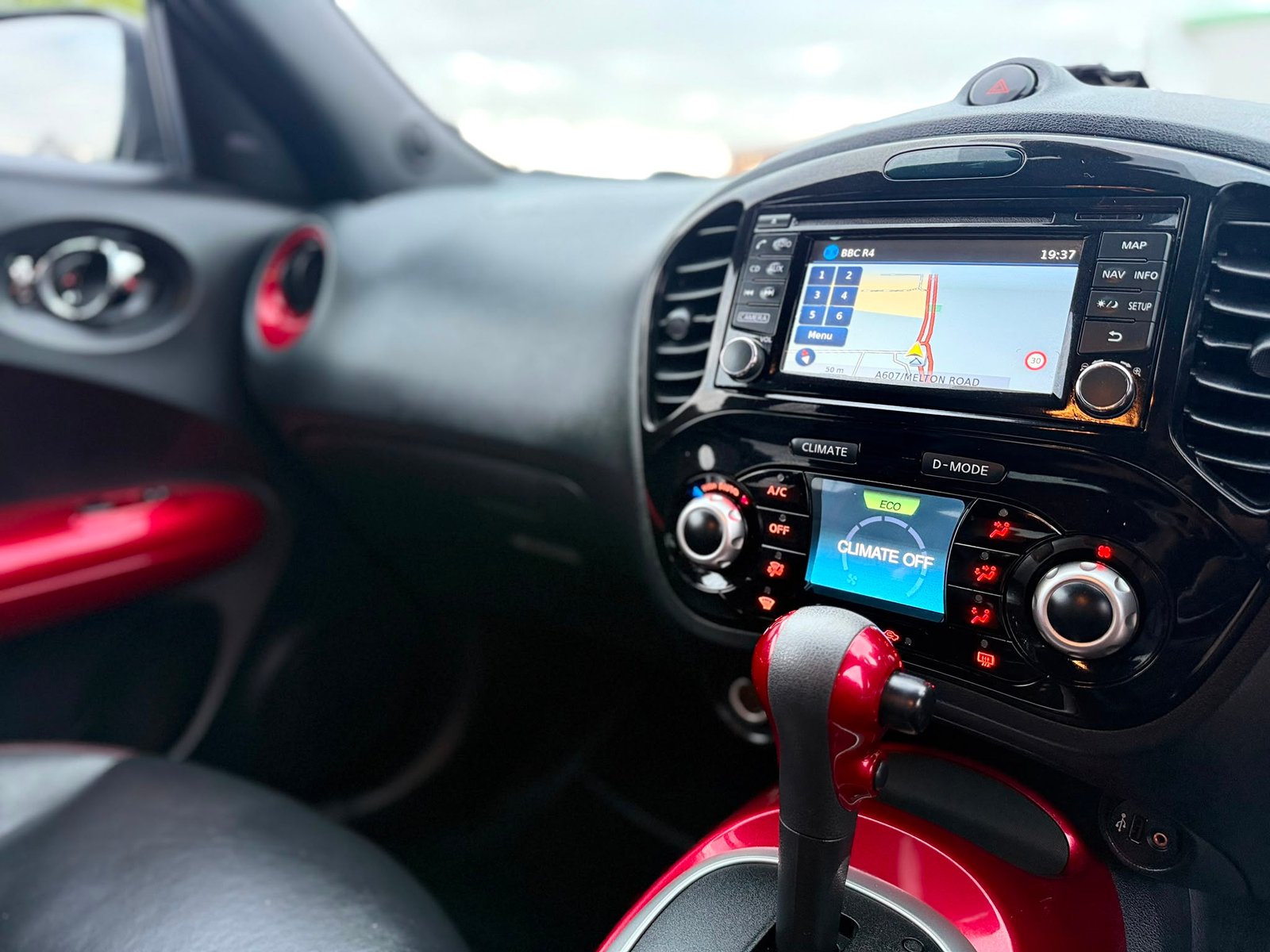 Nissan Juke Tekna 2015