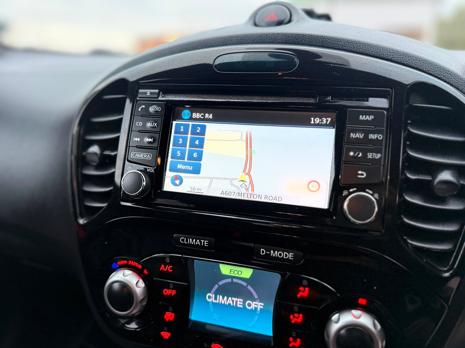Nissan Juke Tekna 2015