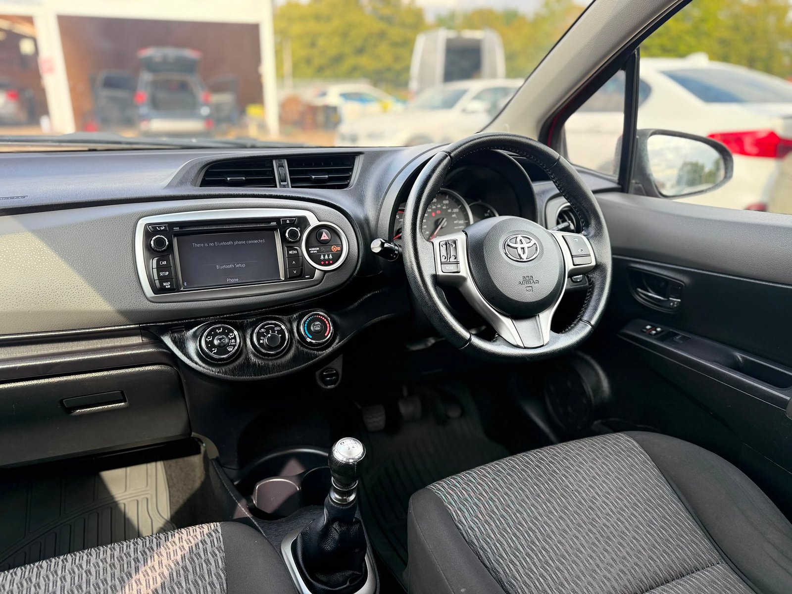 Toyota Yaris TR 2013